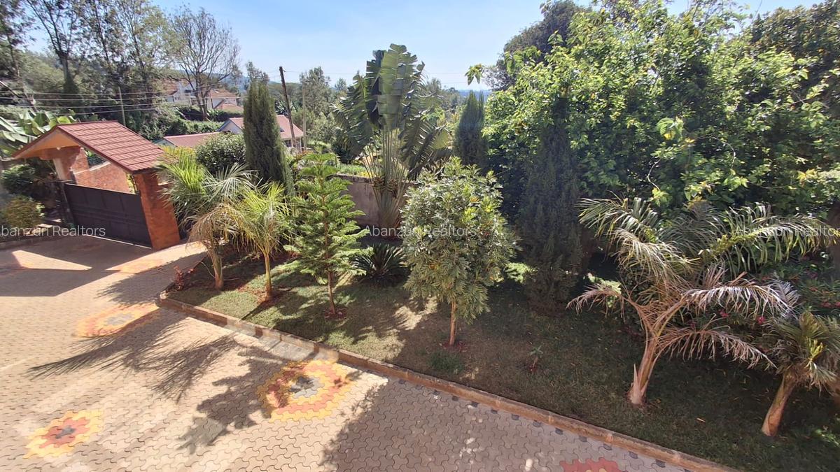 7 Bed Villa with En Suite at Kerarapon Drive - 1