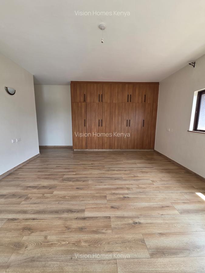 3 Bed Apartment with En Suite in Kilimani - 4