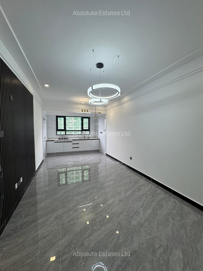 1 Bed Apartment with En Suite in Lavington - 1