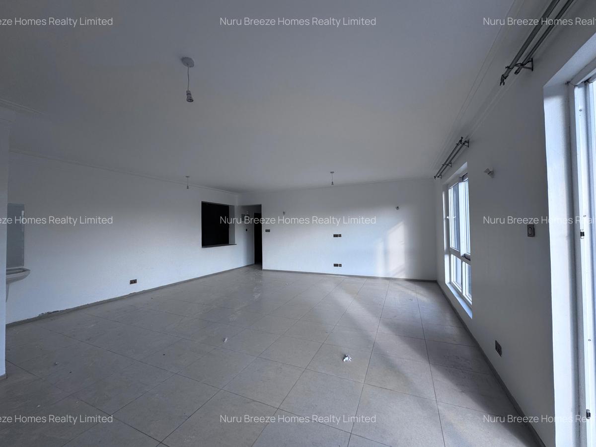 3 Bed Apartment with En Suite in Westlands Area - 12