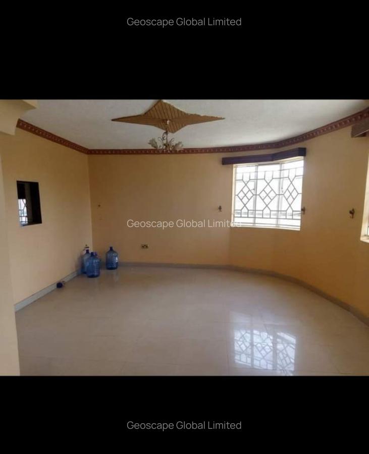 5 Bed House with En Suite in Syokimau - 9