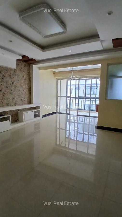 3 Bed Apartment with En Suite in Kilimani - 12