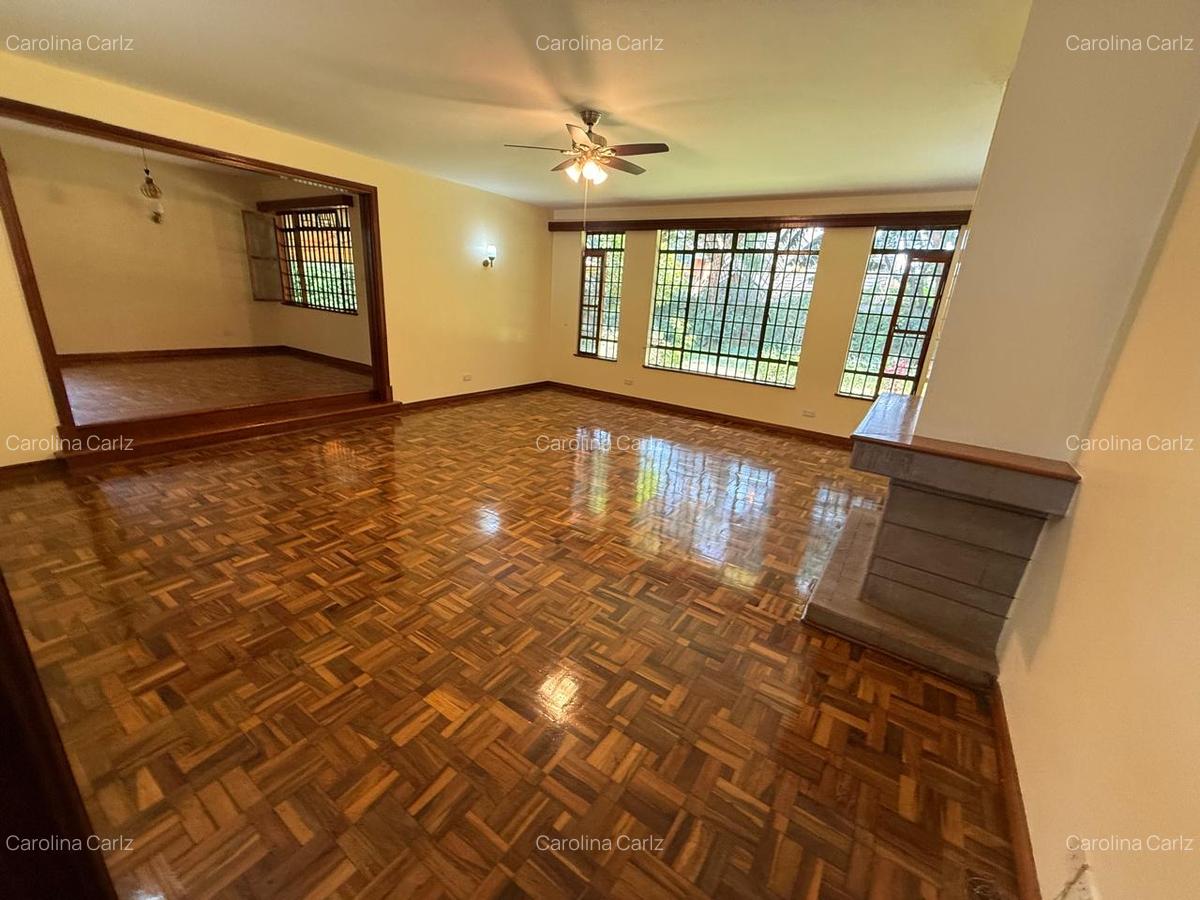 5 Bed House with En Suite in Nyari - 8