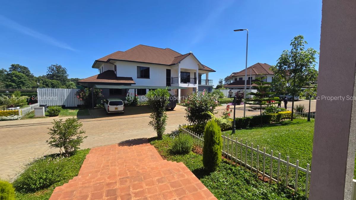 5 Bed House with En Suite at Paradise Lost Road - 2