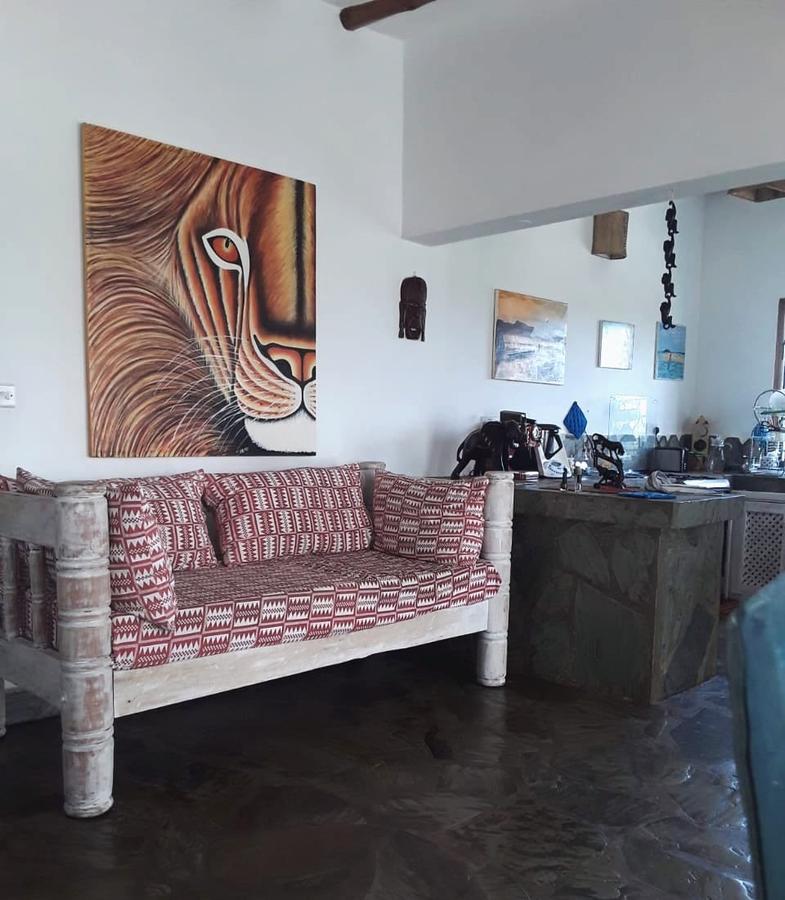 4 Bed Villa with En Suite in Watamu - 9