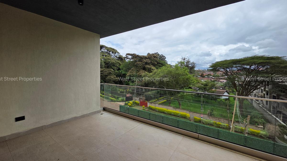 5 Bed Villa with En Suite at Lavington - 4