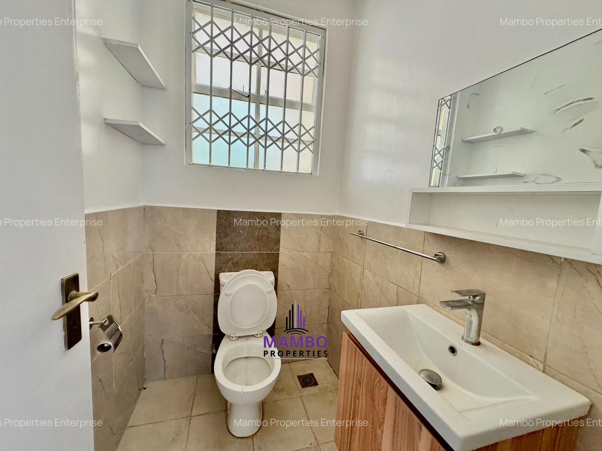 4 Bed Townhouse with En Suite at Westlands - 8