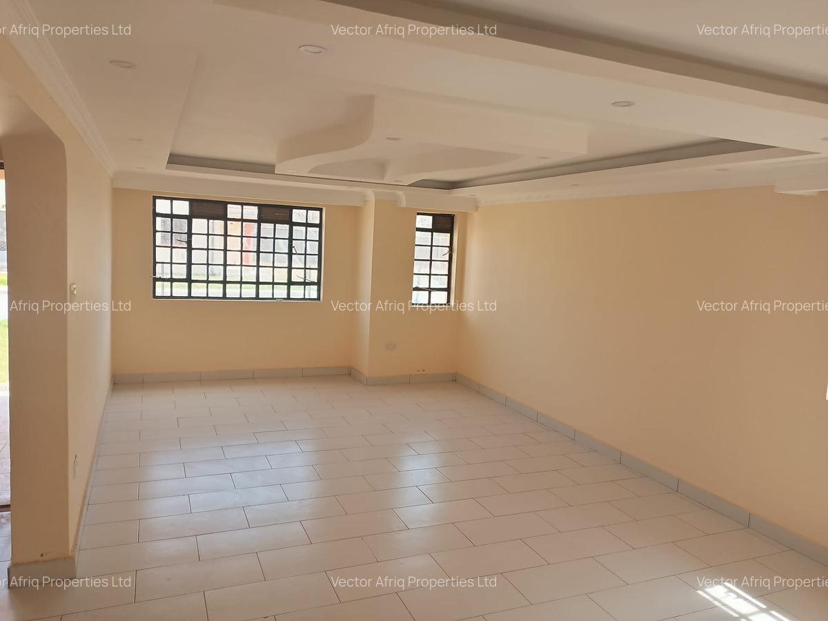 3 Bed House with En Suite at Acacia - 14