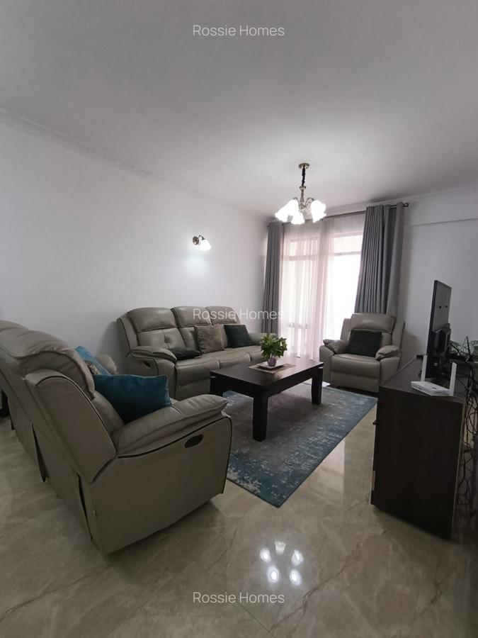 Serviced 3 Bed Apartment with En Suite in Kilimani - 4