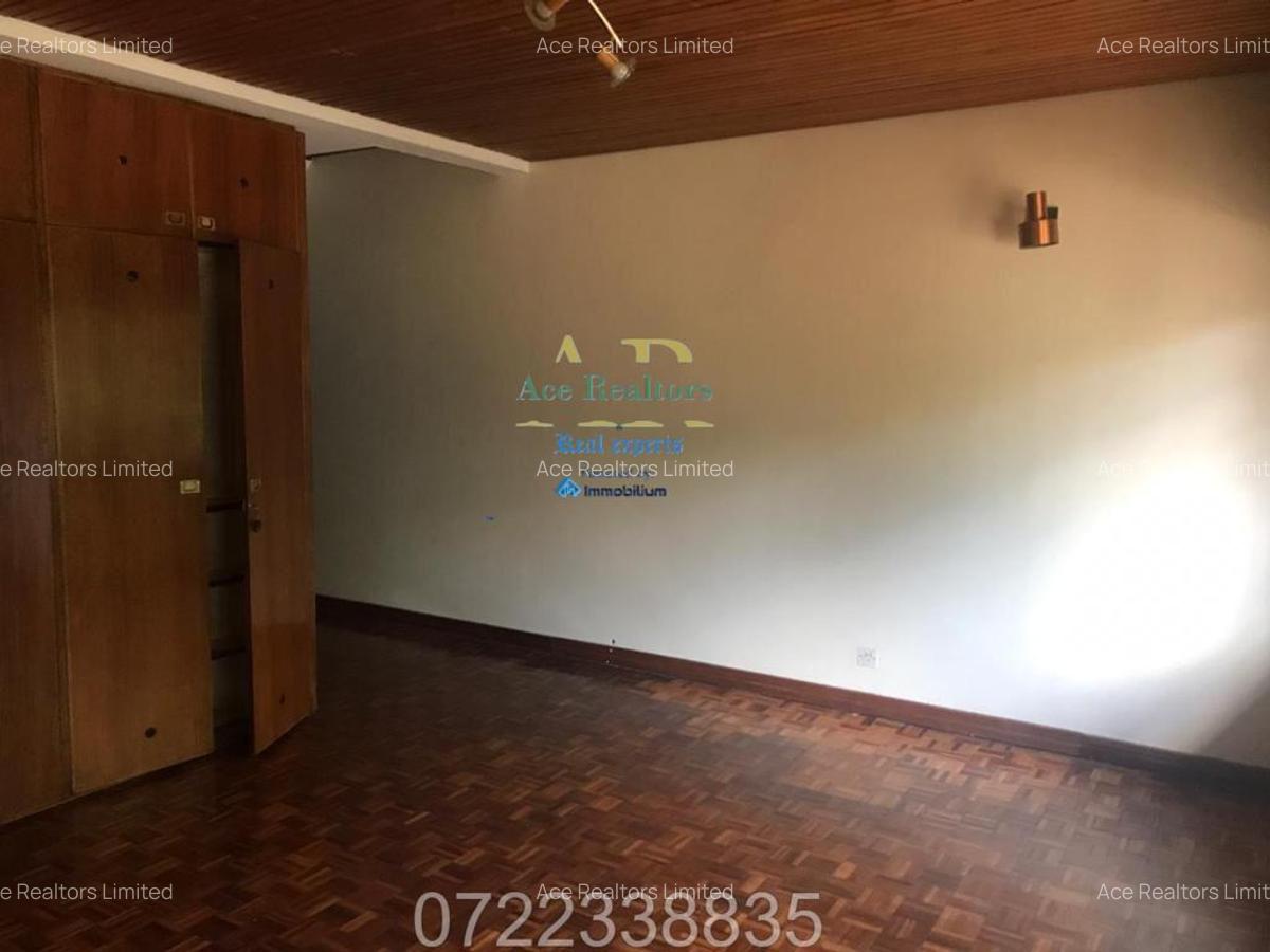 5 Bed Villa with En Suite at Westlands Rhapta Road Nairobi - 9