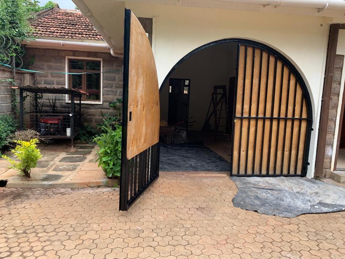 5 Bed House with En Suite in Kitisuru - 3