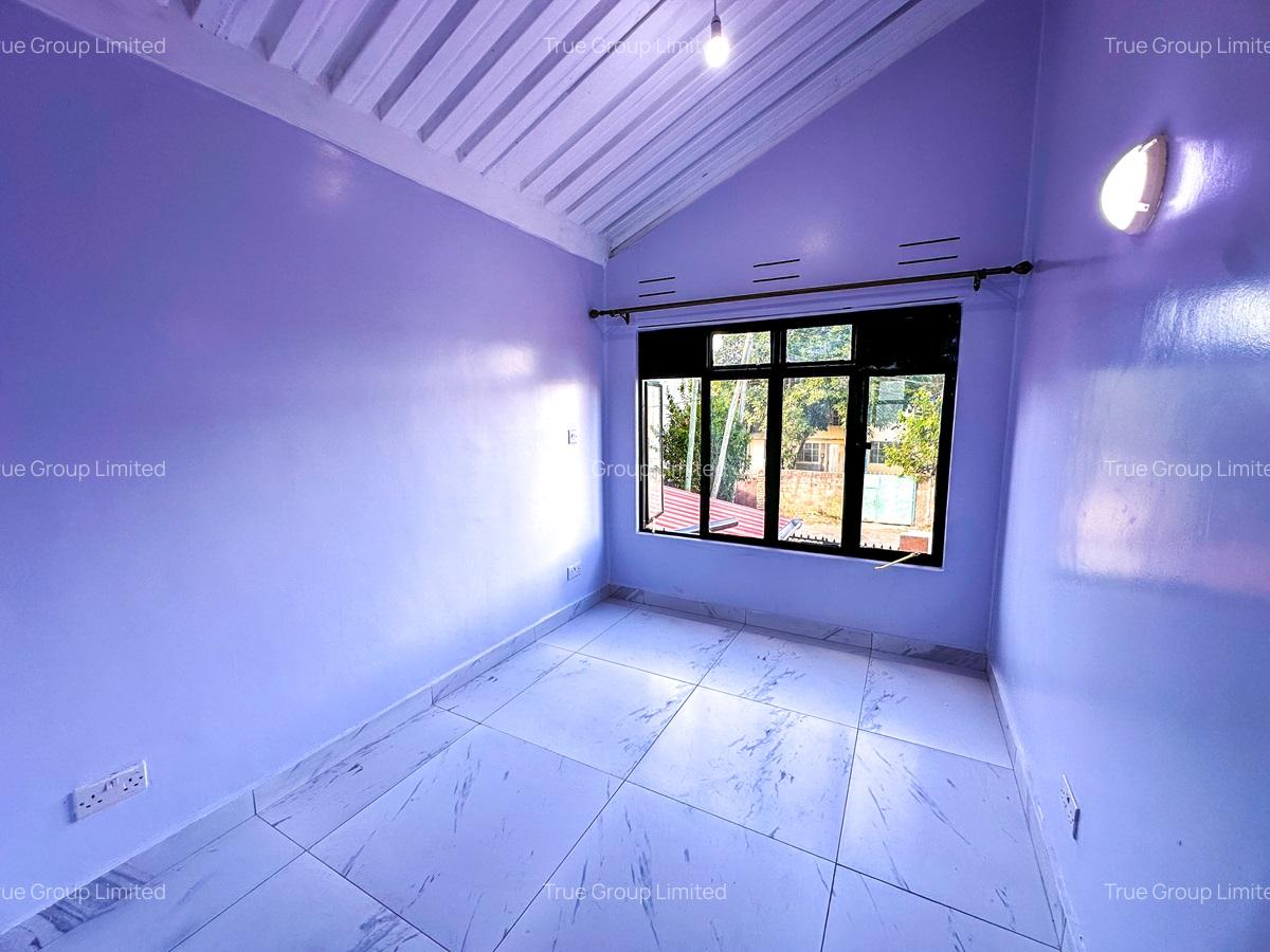 4 Bed Townhouse with En Suite at Mukenya Court - 11