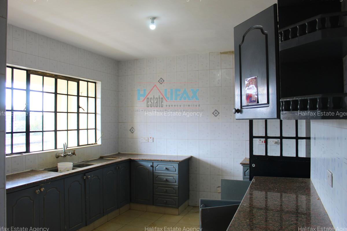 3 Bed Apartment with Borehole at Mogotio Rd - 4