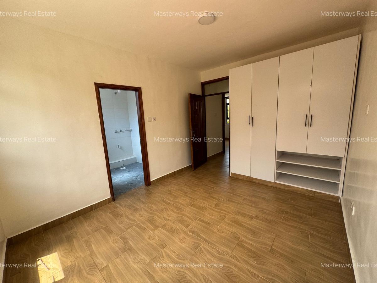 4 Bed Villa with En Suite in Gikambura - 5