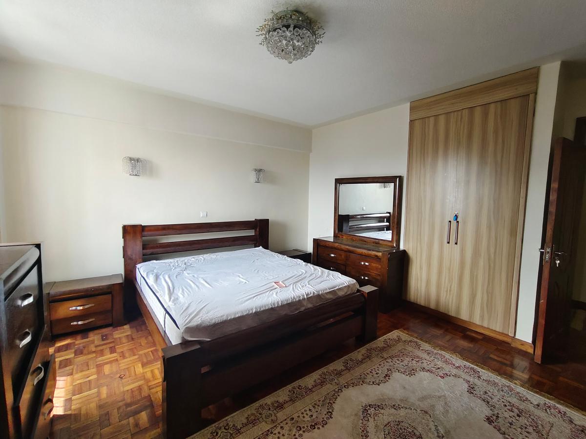 Serviced 3 Bed Apartment with En Suite in Kilimani - 14