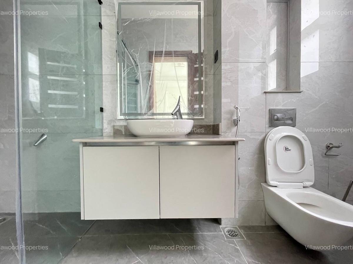 3 Bed Apartment with En Suite in Nyali Area - 14