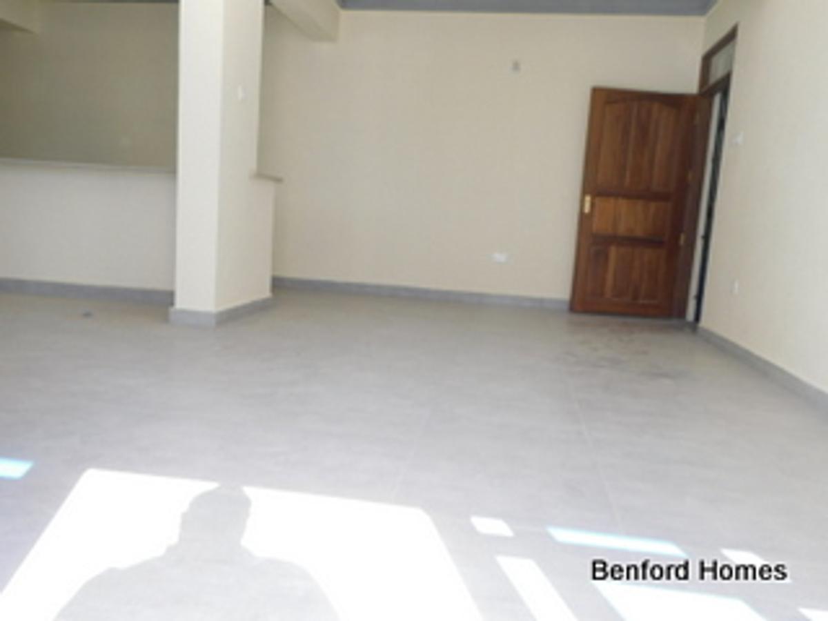 2 Bed Apartment with En Suite at Nyali - 10