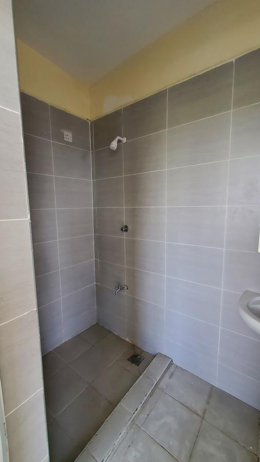 Serviced 2 Bed Apartment with En Suite in Mtwapa - 6