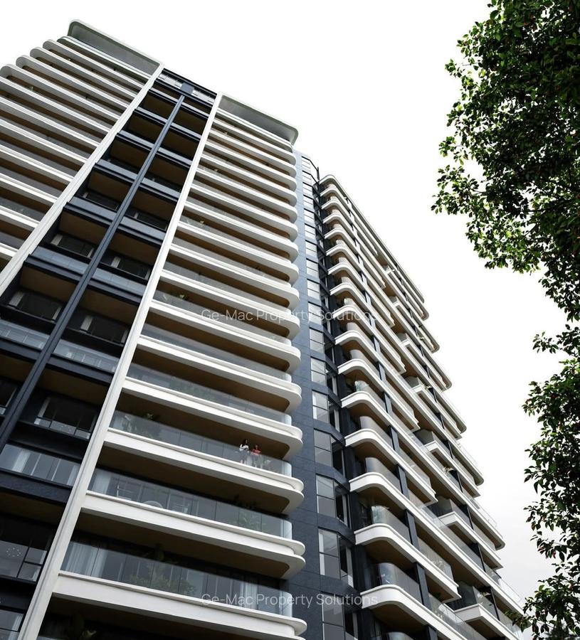 3 Bed Apartment with Swimming Pool in Brookside - 11