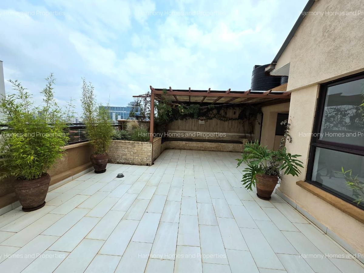 3 Bed Apartment with En Suite in Parklands - 2