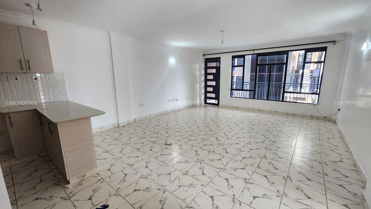 2 Bed Apartment with En Suite at - 3