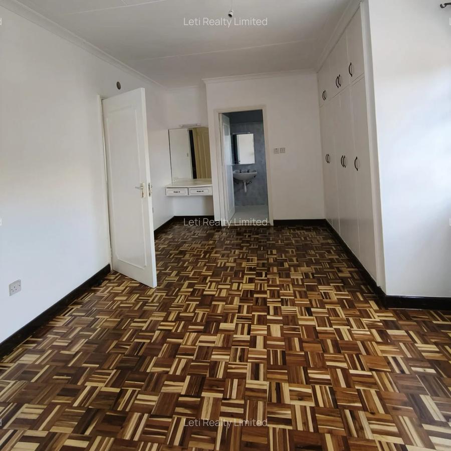 4 Bed Townhouse with En Suite in Kileleshwa - 10