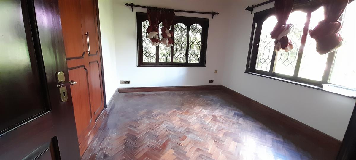 6 Bed Townhouse with En Suite at Kitisuru - 2