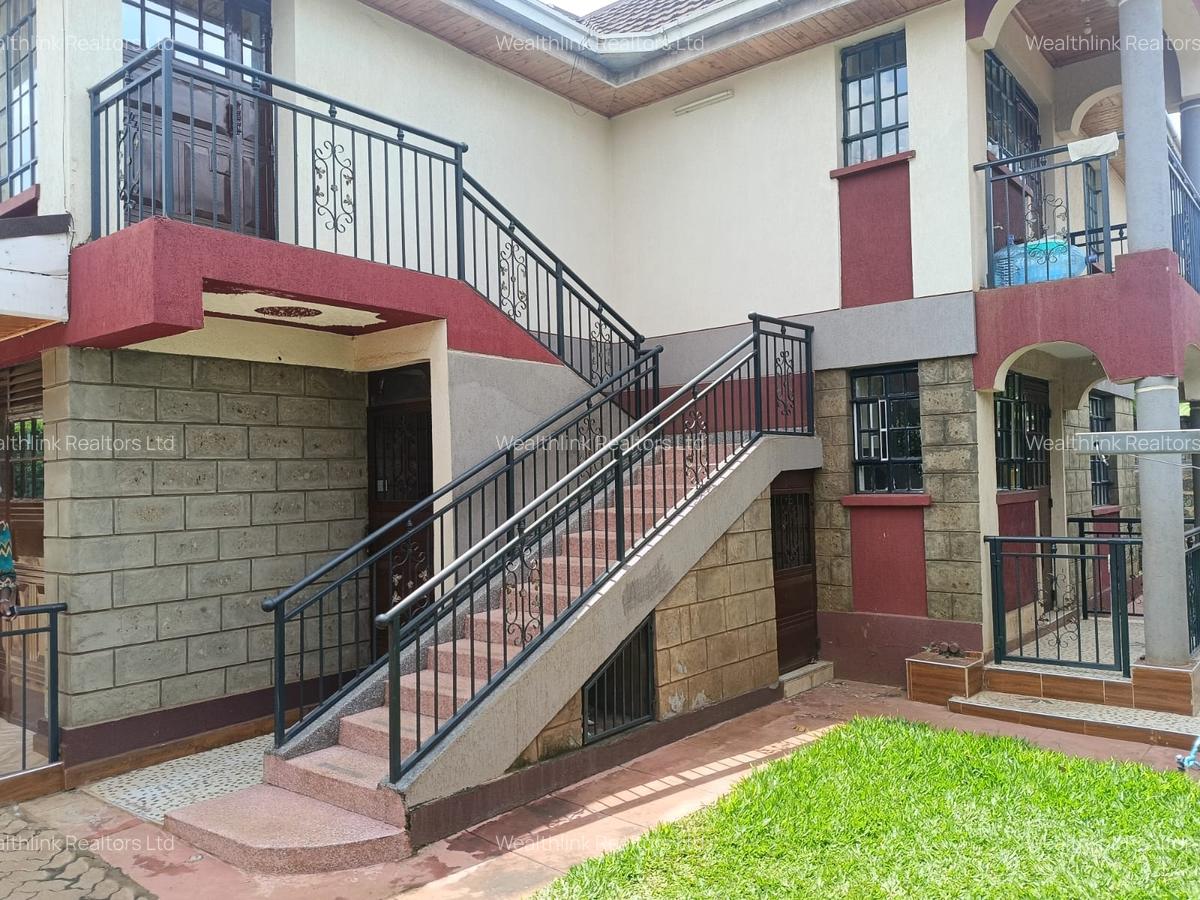 3 Bed Townhouse with Garden at Runda Palm - 10