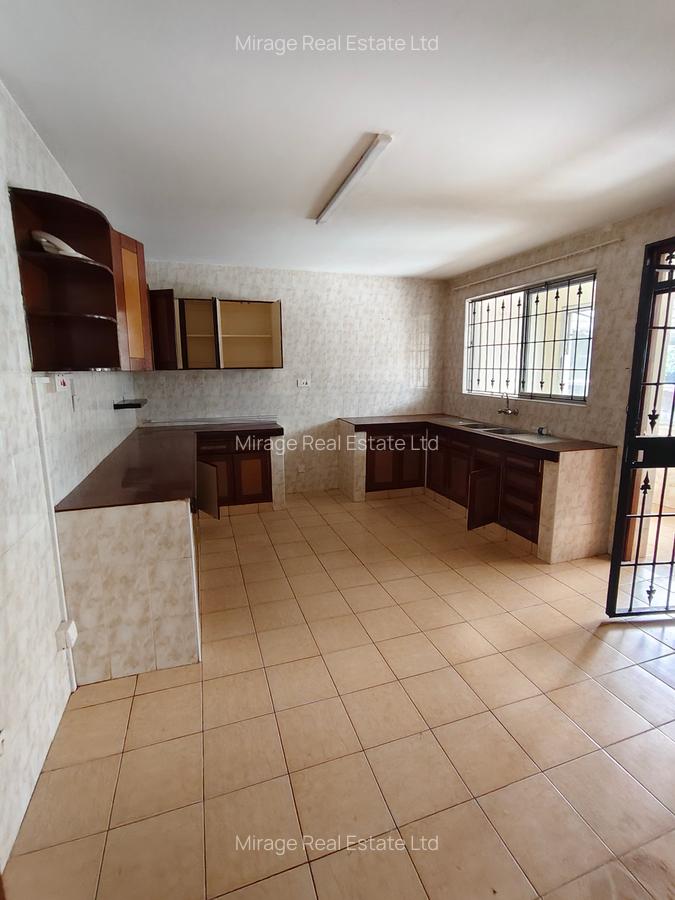 3 Bed Apartment with Borehole in Kileleshwa - 17