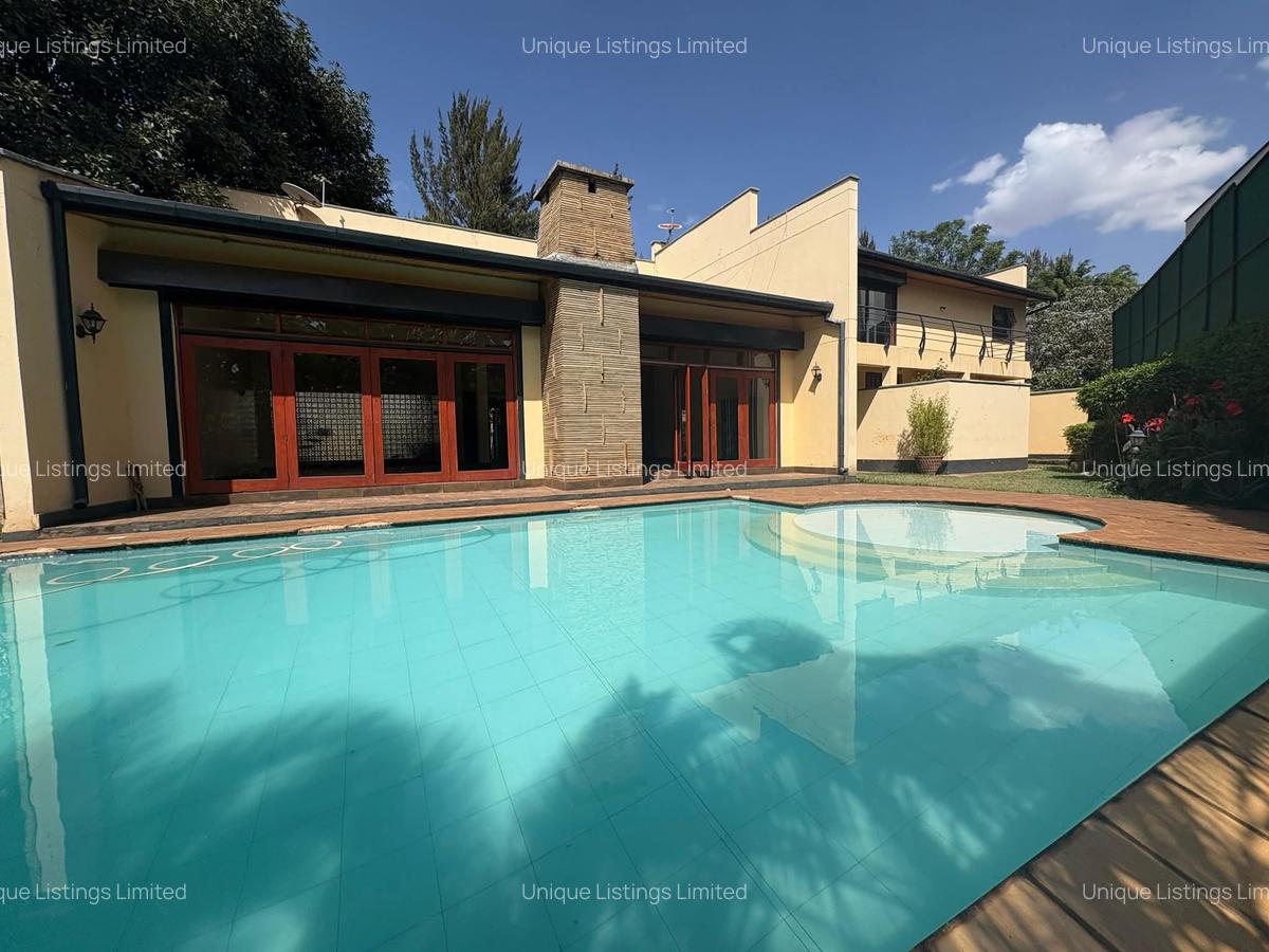 4 Bed House with En Suite in Runda - 8