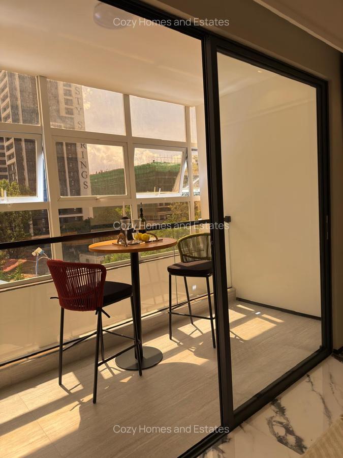 2 Bed Apartment with En Suite at Gtc - 4