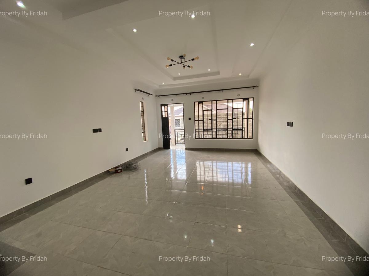 3 Bed House with En Suite in Kitengela - 5