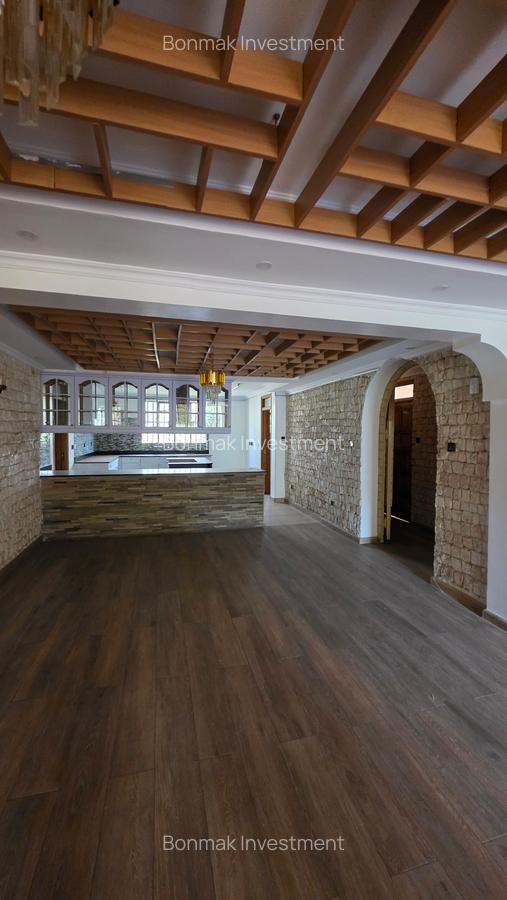 3 Bed Apartment with En Suite at Valley Arcade - 7