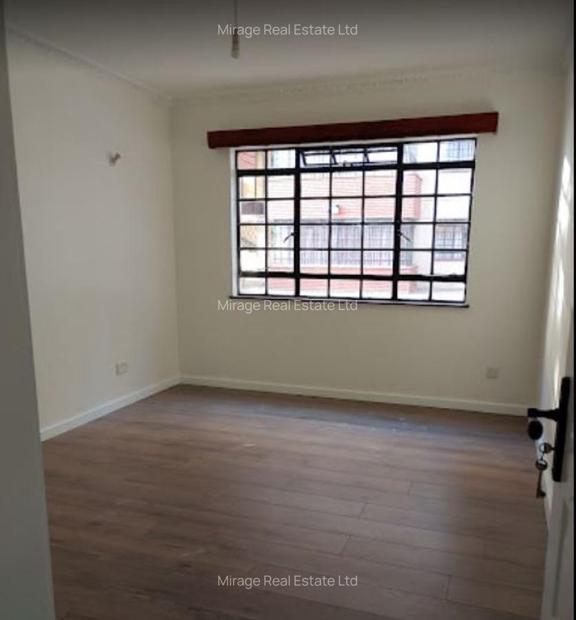 3 Bed Apartment with Borehole in Parklands - 9
