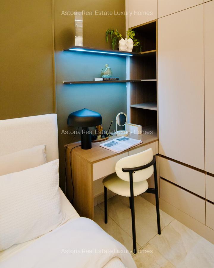 3 Bed Apartment with En Suite at 2026-108 - 10