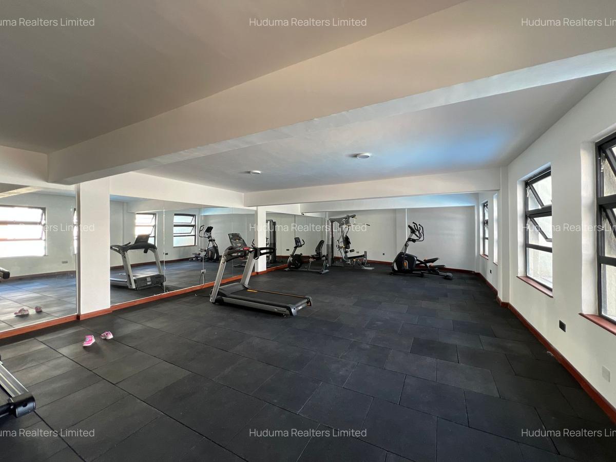 3 Bed Apartment with En Suite at Nyando Road - 16