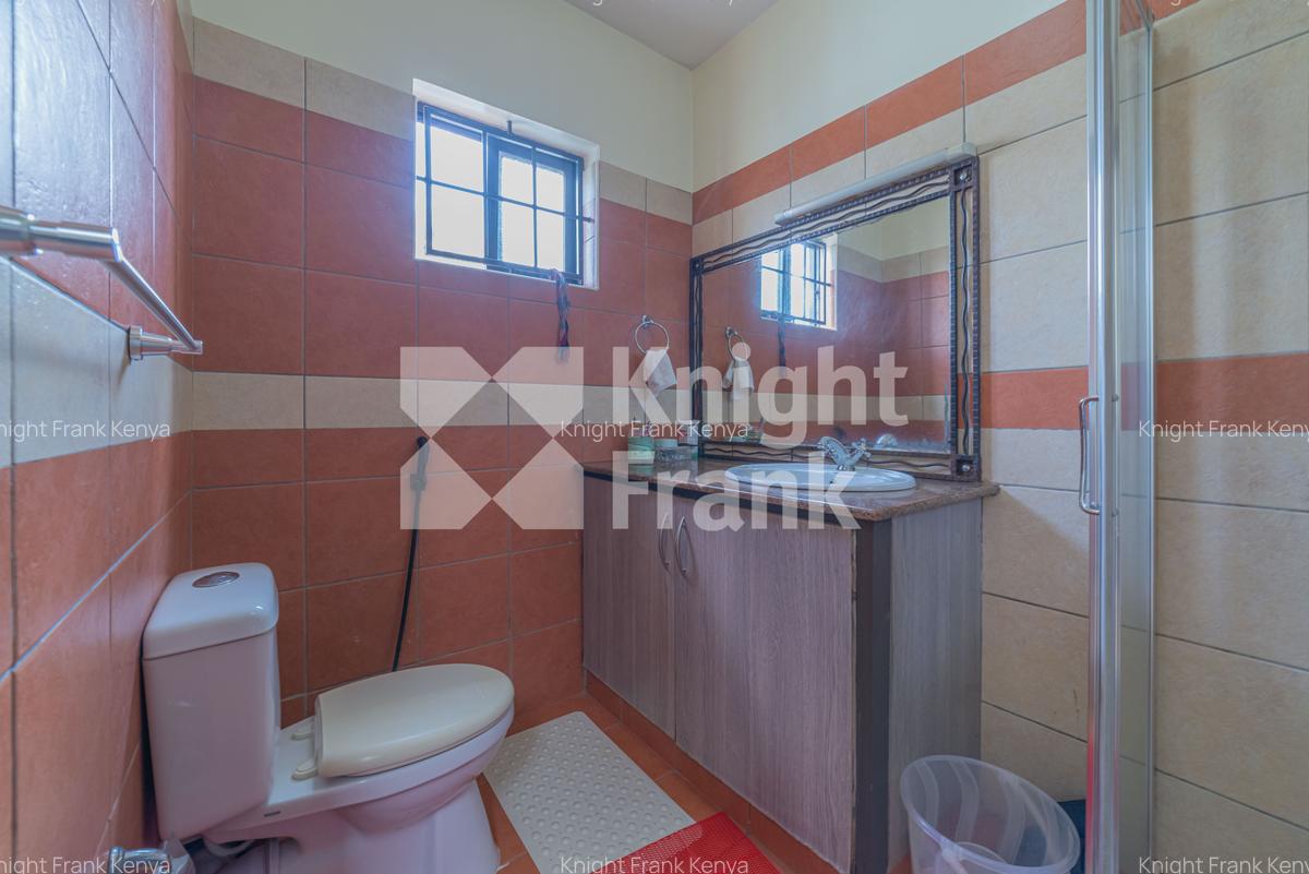 3 Bed Apartment with En Suite at Rhapta Road - 13