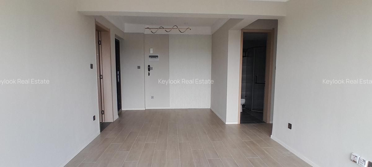 2 Bed Apartment with En Suite at Lavington - 10