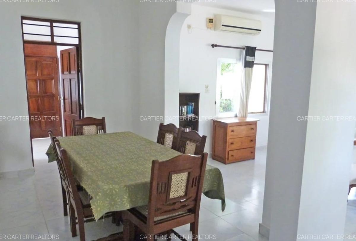 4 Bed Villa with En Suite in Watamu - 6
