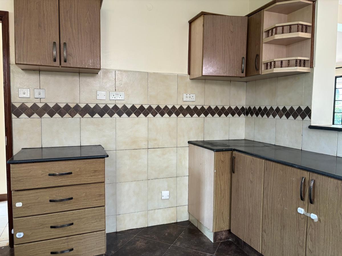 4 Bed Villa with En Suite in Kiambu Road - 5