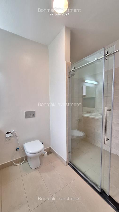 5 Bed Townhouse with En Suite at Chalbi Drive - 17