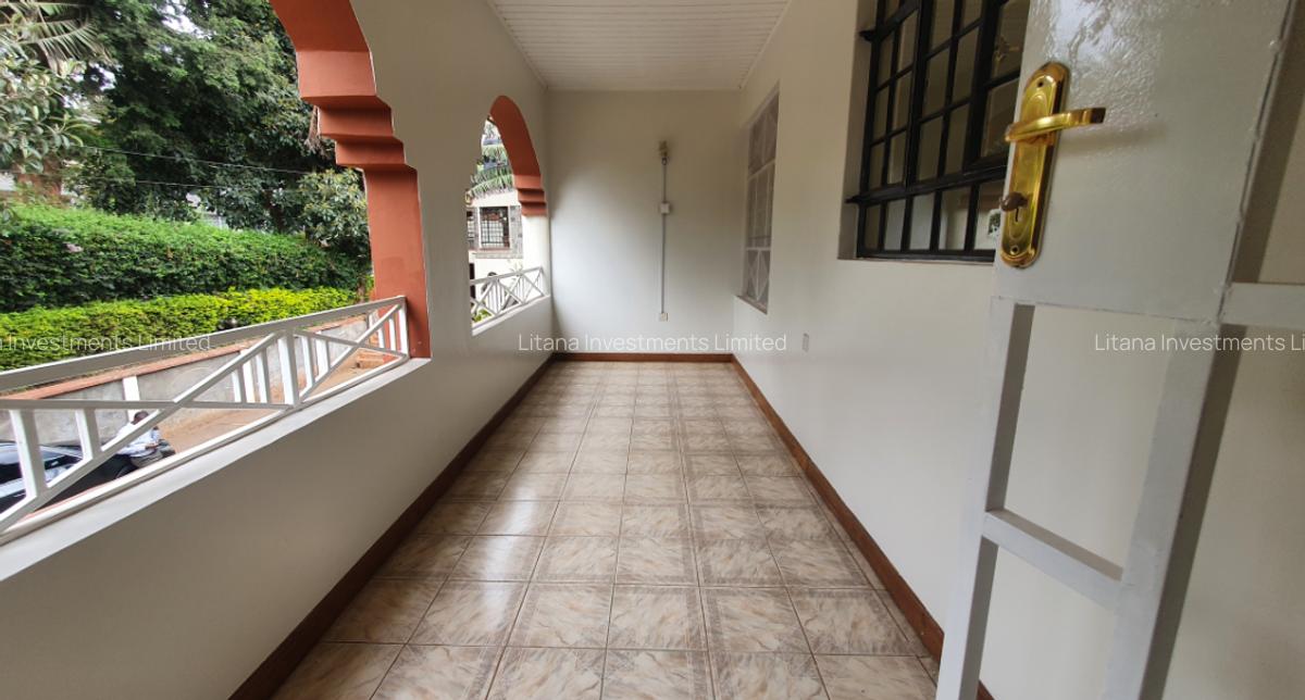 3 Bed House with Garden at Old Runda - 5