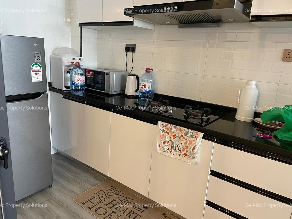 Furnished 2 Bed Apartment with En Suite in Kilimani - 12