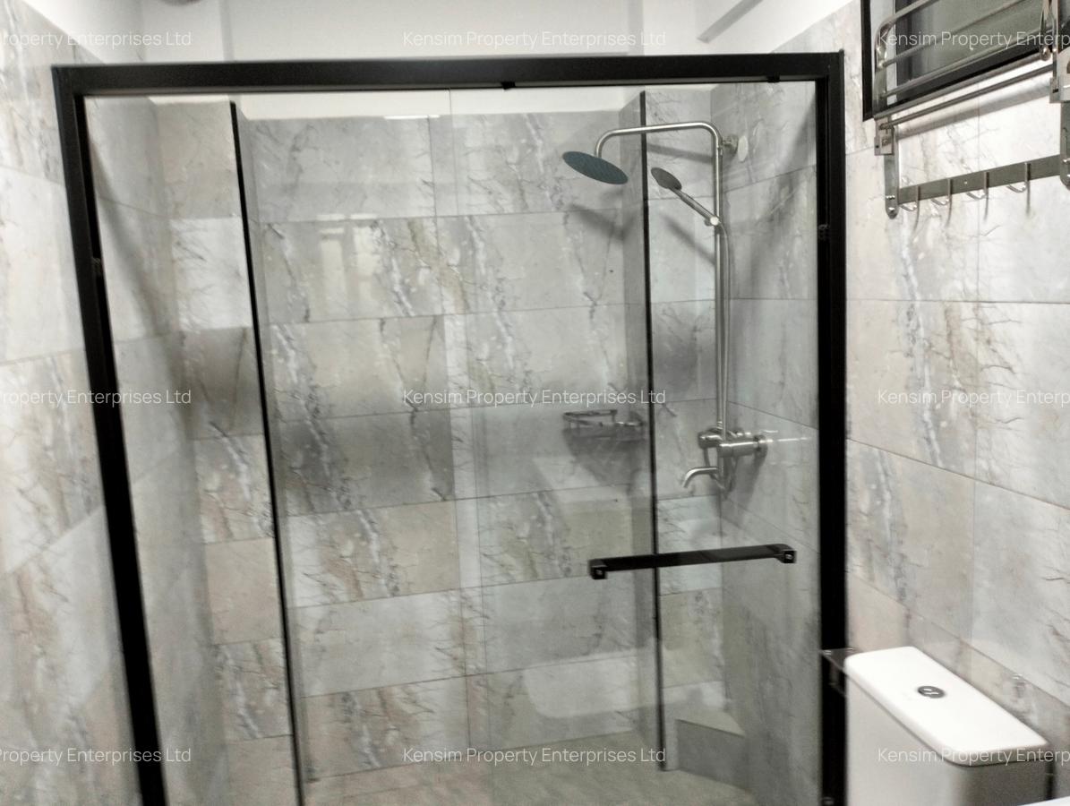 3 Bed Apartment with En Suite in Lavington - 13