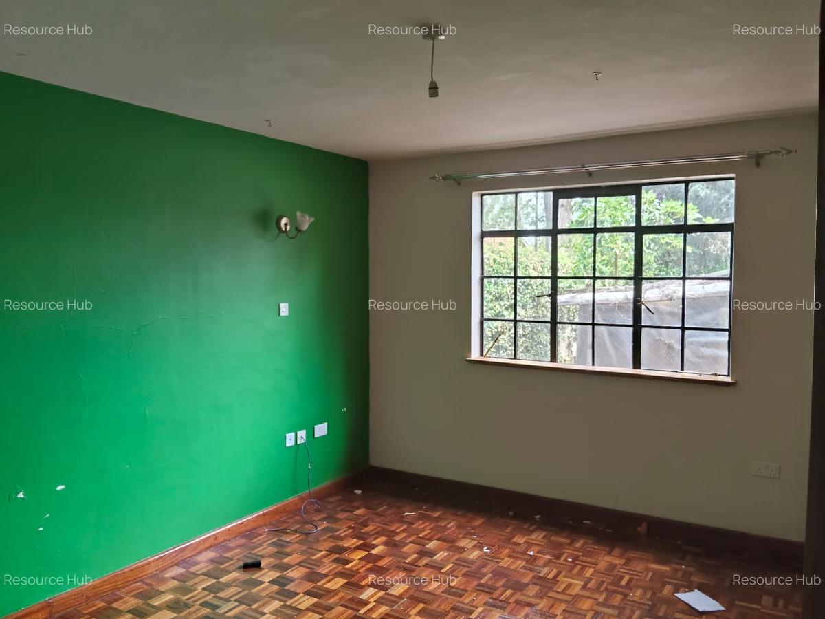 4 Bed House with En Suite in Karen - 12