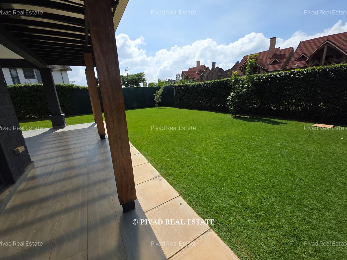 4 Bed Townhouse with Swimming Pool in Runda - 2