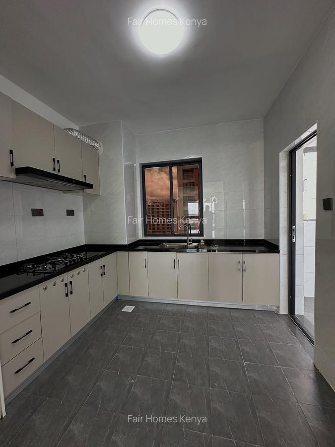 2 Bed Apartment with En Suite at Kindaruma Road - 3