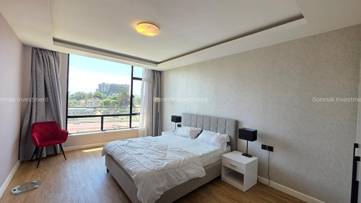 Furnished 2 Bed Apartment with En Suite at Brookside Drive. - 17