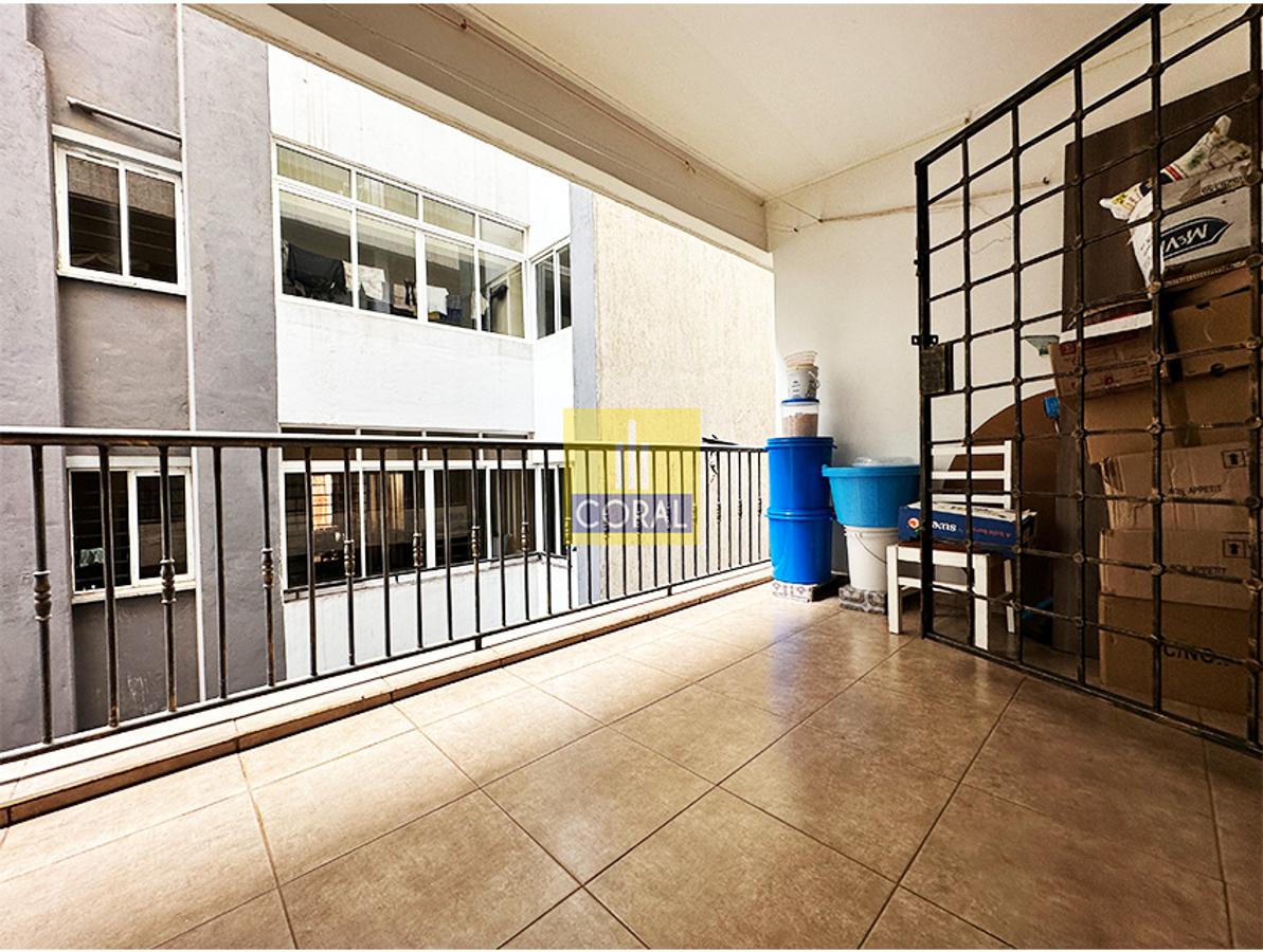 4 Bed Apartment in Parklands - 3