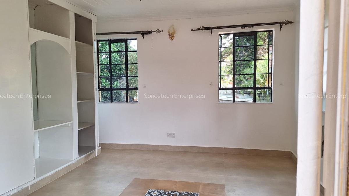 5 Bed House with Staff Quarters in Nyari - 7